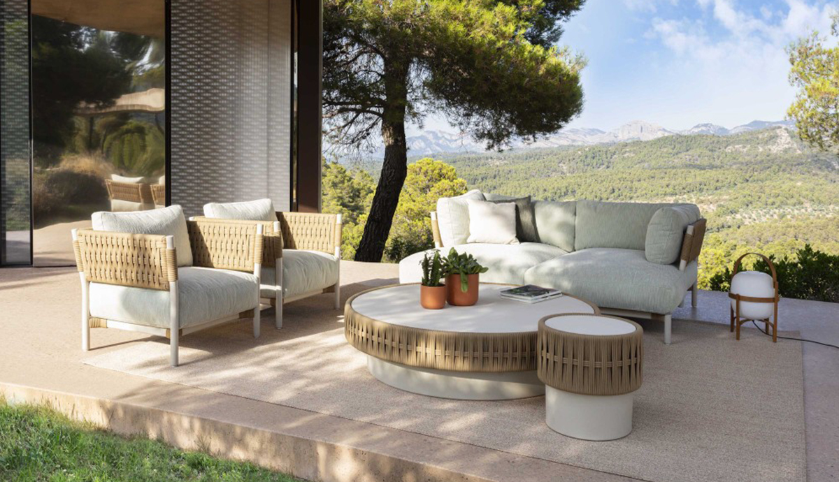 Andreu World Outdoor | Έπιπλα Εξωτερικού Χώρου | Architexture